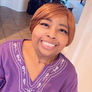 Meet your Posher, Helen